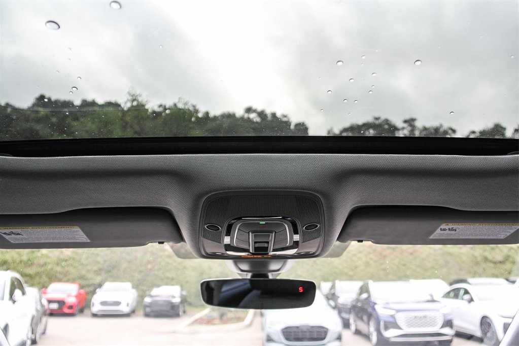 Thumbnail: 2022 Audi A4 - 12