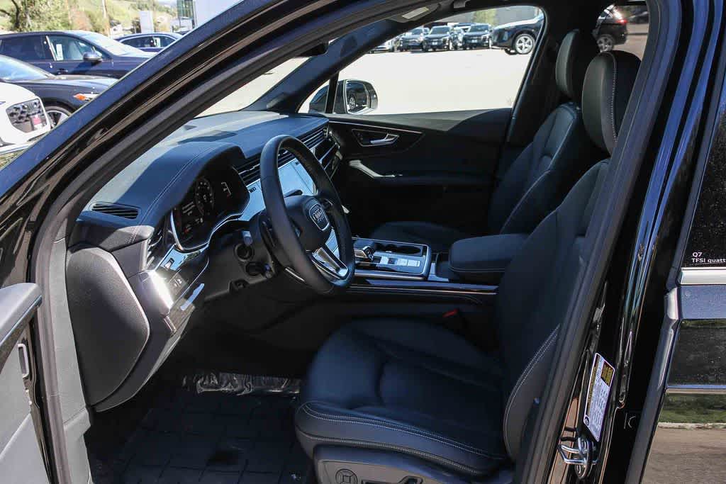 Thumbnail: 2026 Audi Q7 - 19