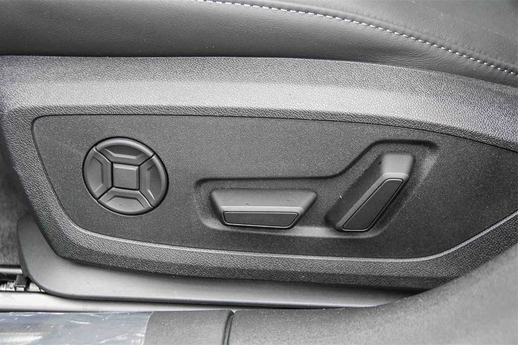 Thumbnail: 2026 Audi A6 - 21