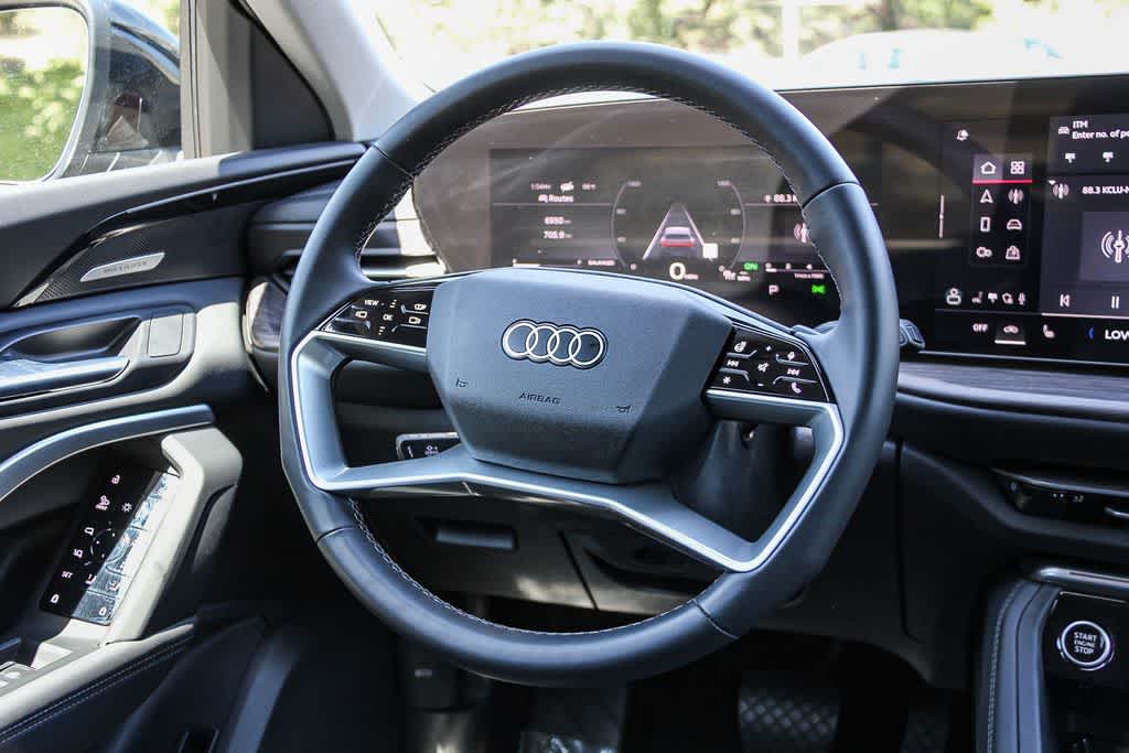 Thumbnail: 2025 Audi Q5 - 16