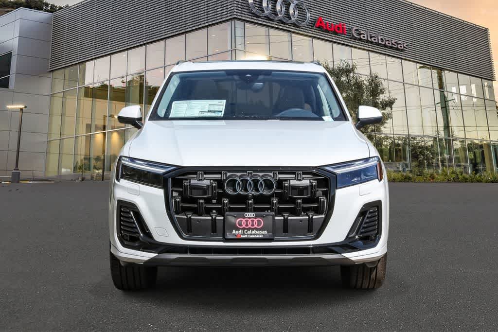 Thumbnail: 2026 Audi Q7 - 6