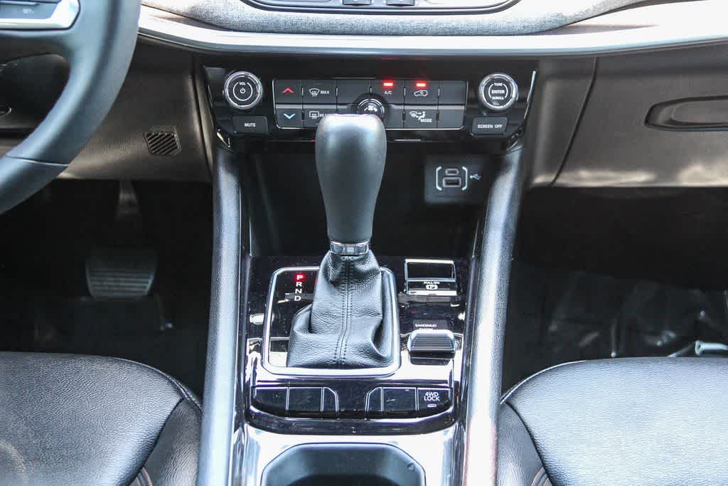 Thumbnail: 2024 Jeep Compass - 14