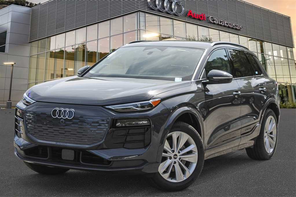 2025 Audi Q6 e-tron Premium -
                  Calabasas, CA