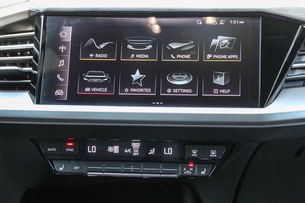 Thumbnail: 2023 Audi Q4 e-tron - 15