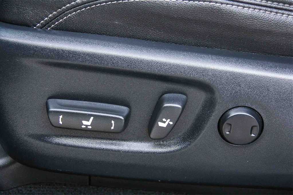 Thumbnail: 2021 Toyota 4Runner - 21