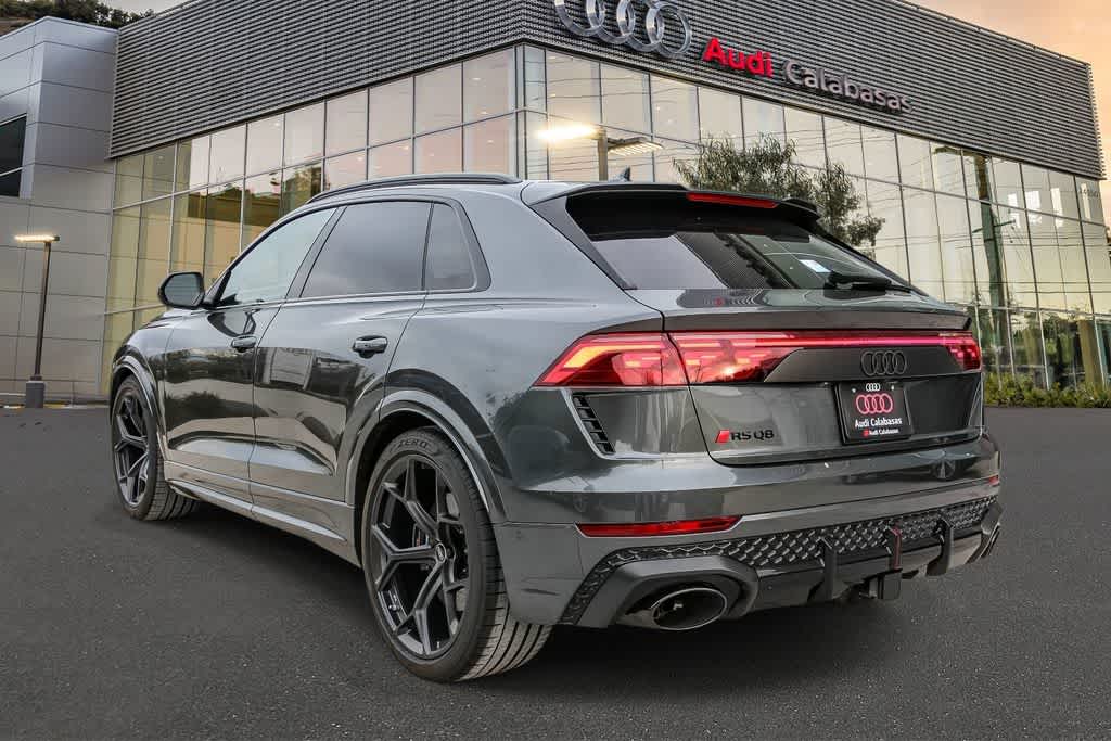Thumbnail: 2026 Audi RS Q8 - 2