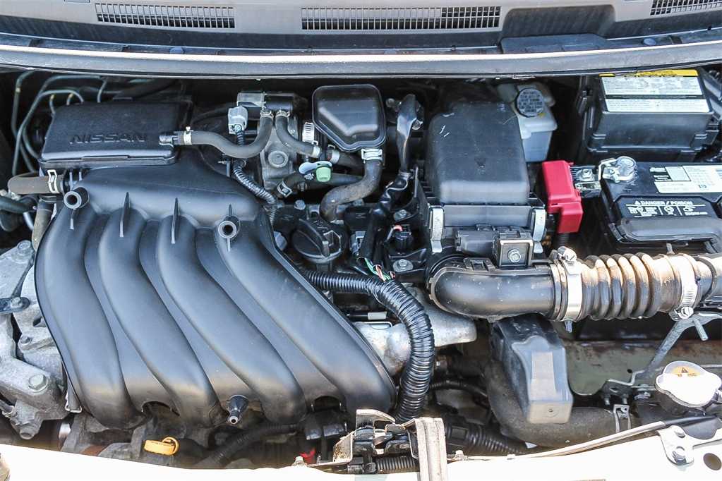 Thumbnail: 2015 Nissan Versa Note - 28