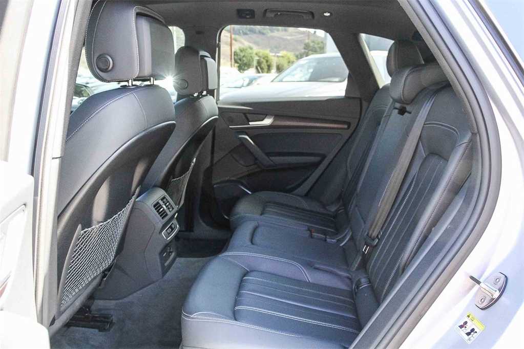 Thumbnail: 2023 Audi Q5 - 17