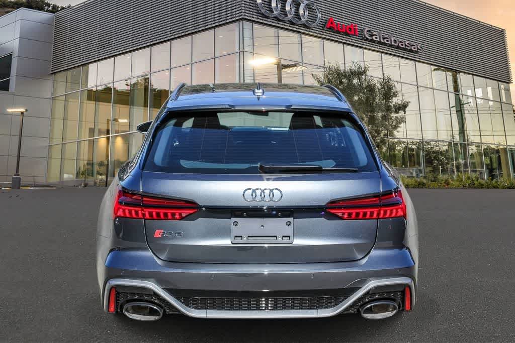 Thumbnail: 2026 Audi RS 6 - 3