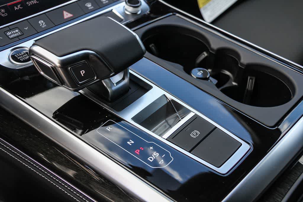 Thumbnail: 2026 Audi Q7 - 20