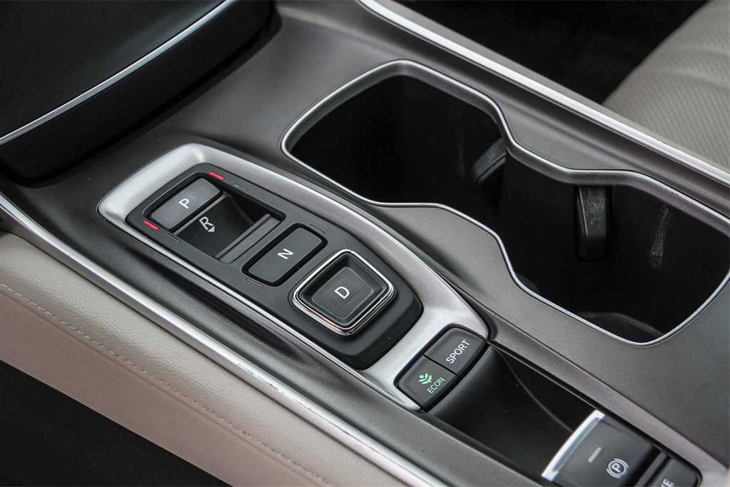 Thumbnail: 2020 Honda Accord - 20