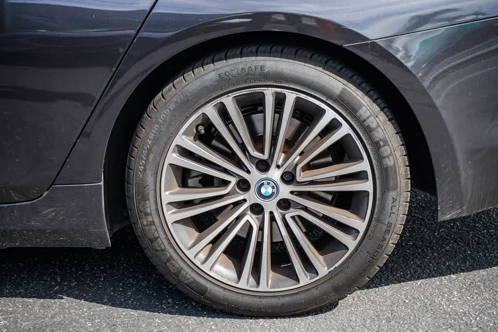 Thumbnail: 2019 BMW 5 Series - 10