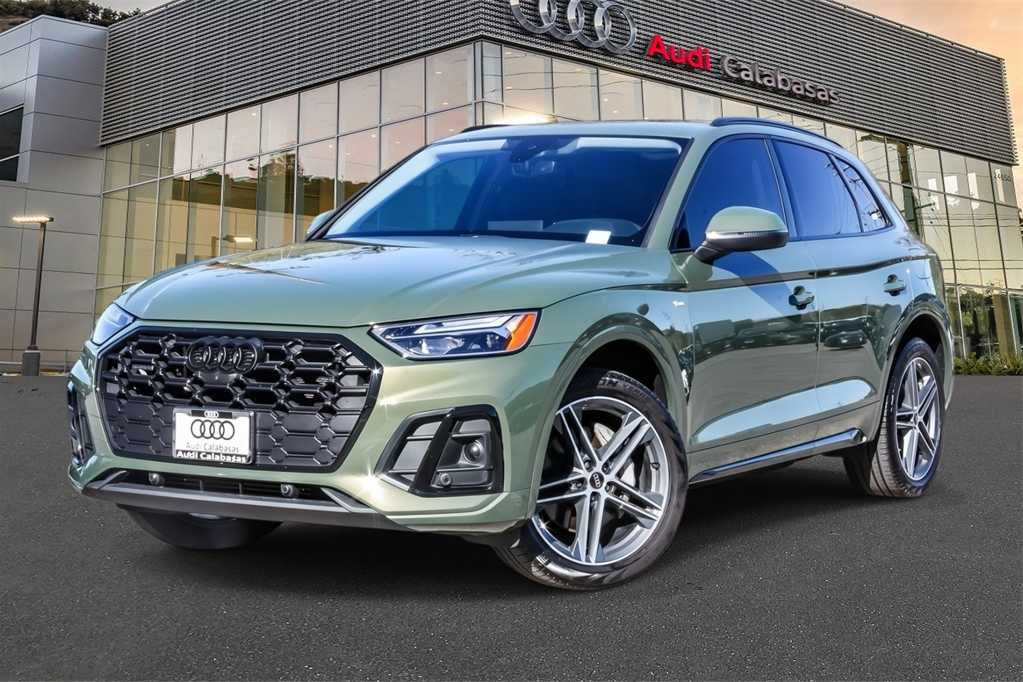 Thumbnail: 2023 Audi Q5 - 1