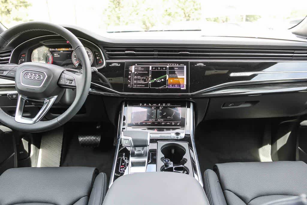 Thumbnail: 2026 Audi Q8 - 13