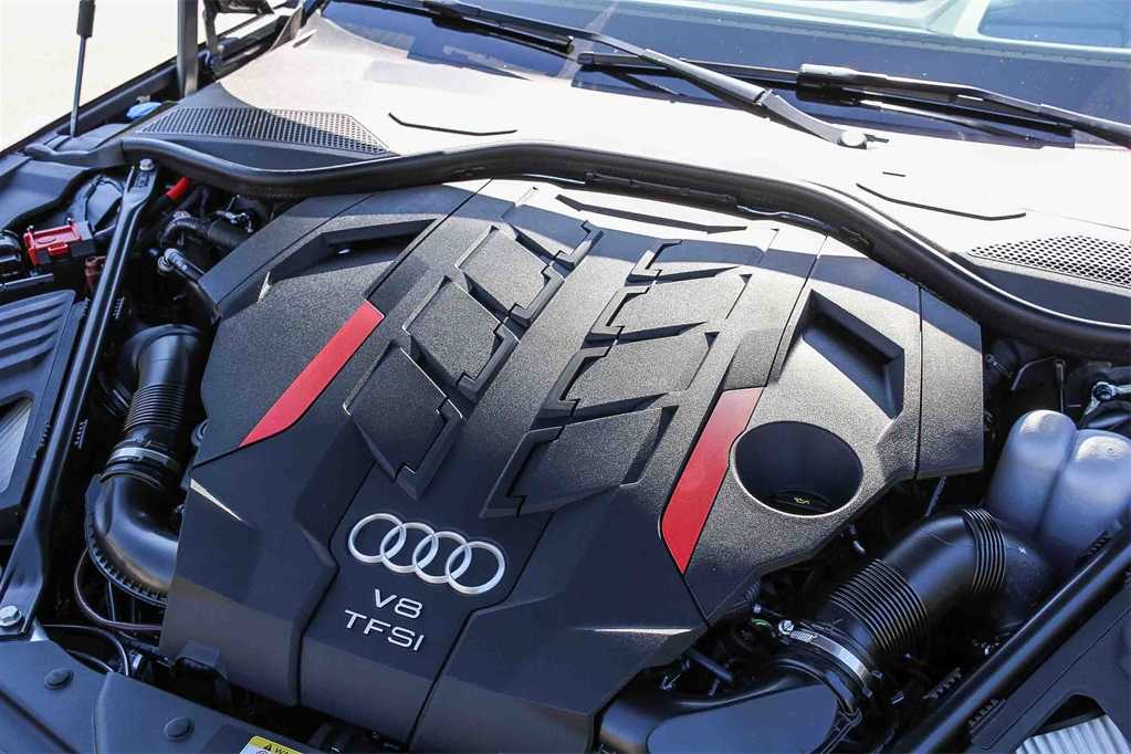 Thumbnail: 2025 Audi S8 - 25