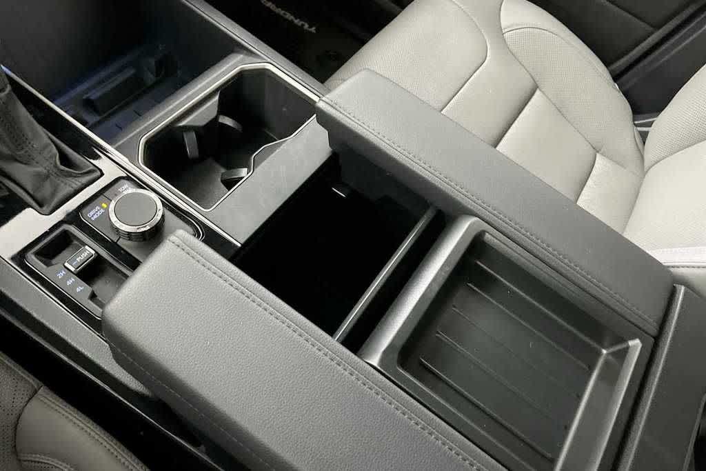 Thumbnail: 2023 Toyota Tundra - 21