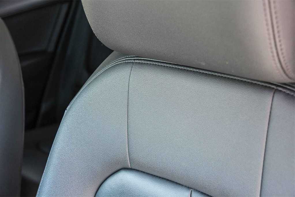 Thumbnail: 2022 Audi Q3 - 25