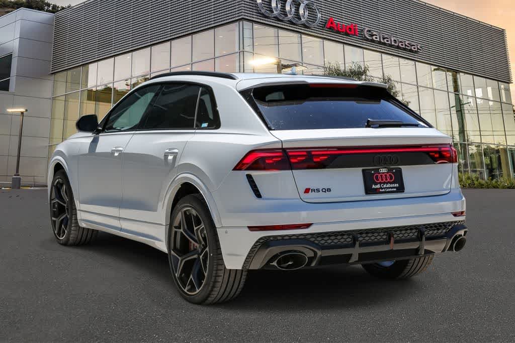 Thumbnail: 2026 Audi RS Q8 - 2