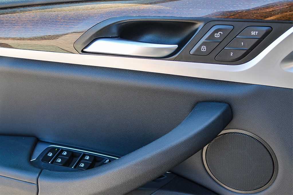 Thumbnail: 2019 BMW X3 - 23