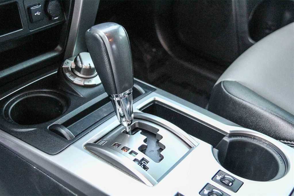 Thumbnail: 2021 Toyota 4Runner - 20