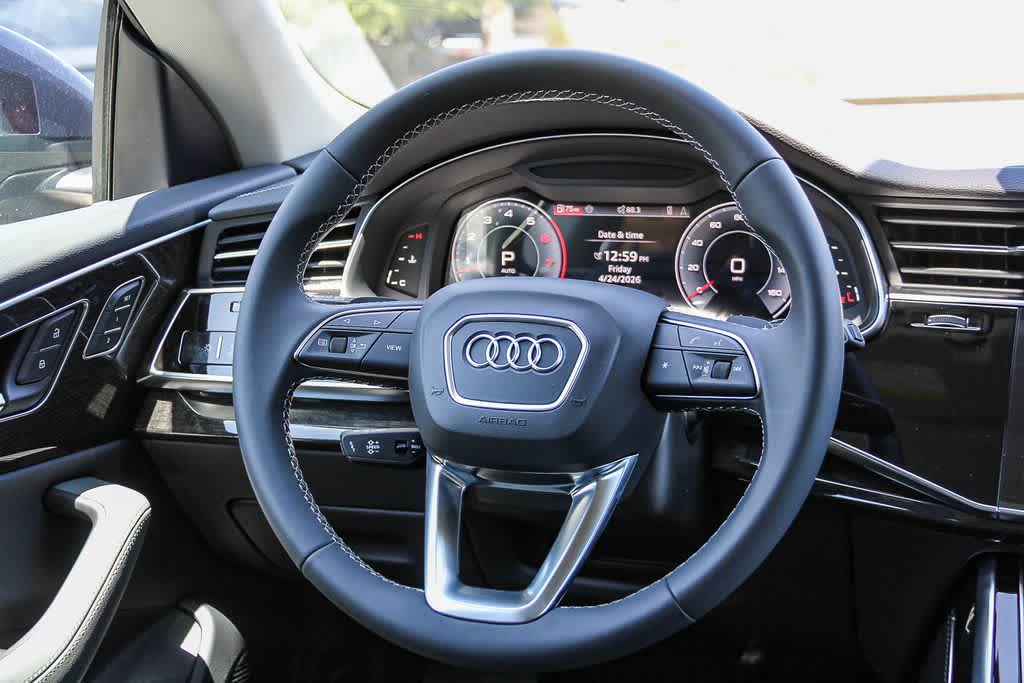 Thumbnail: 2026 Audi Q8 - 13