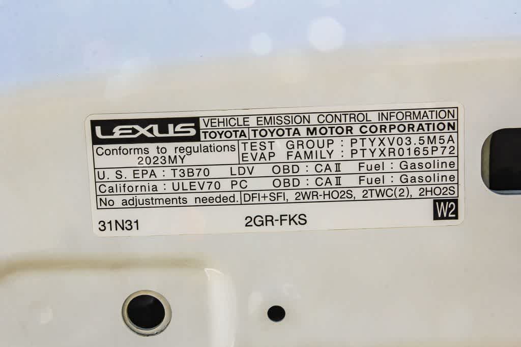 Thumbnail: 2023 Lexus IS - 25