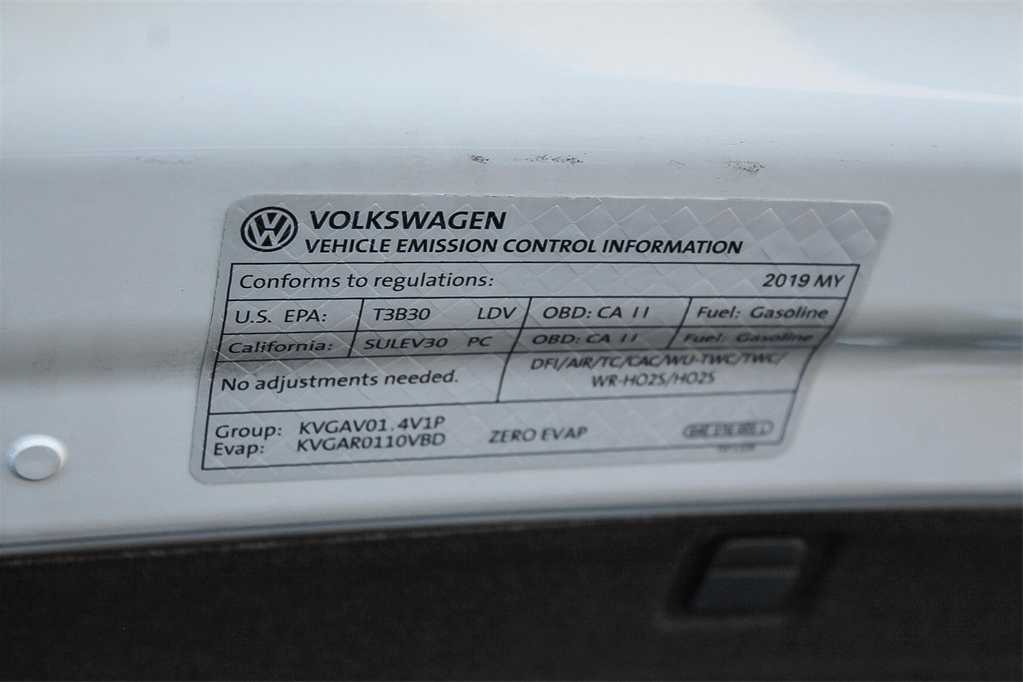 Thumbnail: 2019 Volkswagen Jetta - 30