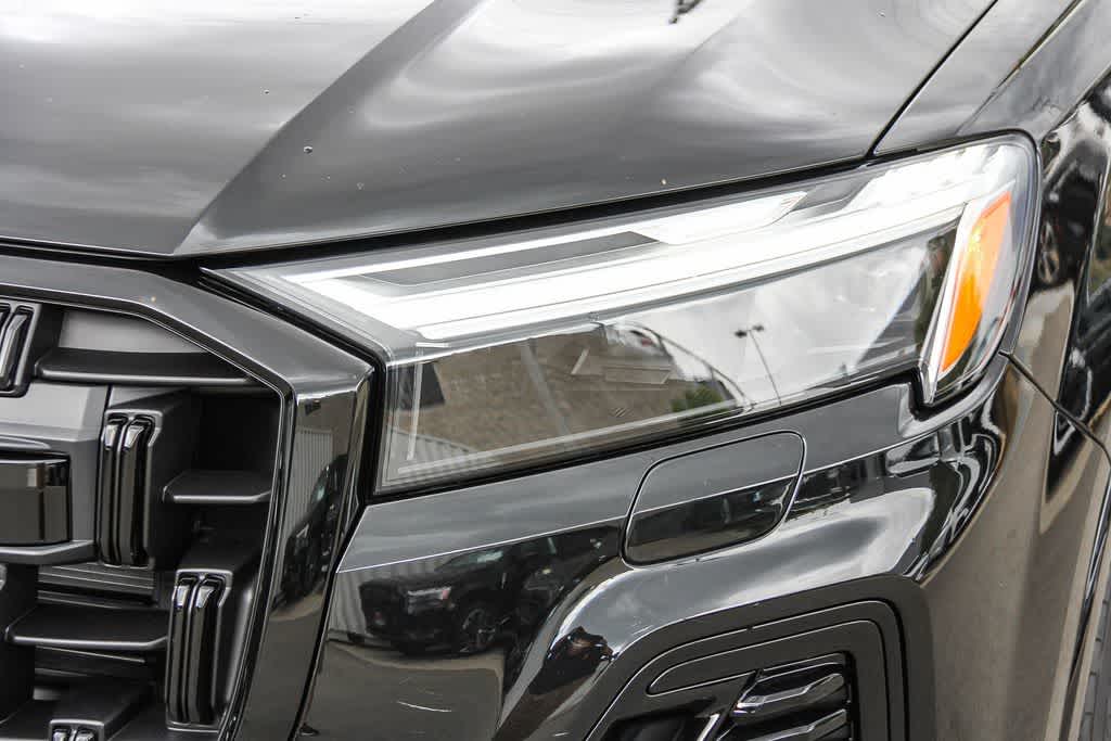 Thumbnail: 2026 Audi Q7 - 7