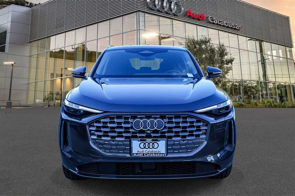 Thumbnail: 2025 Audi Q5 - 6