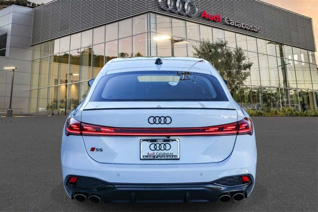 New 2025 Audi All-new S5 3.0T Prestige Hatchback