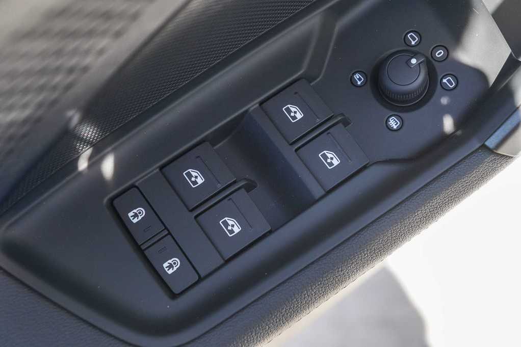 Thumbnail: 2026 Audi RS 3 - 23