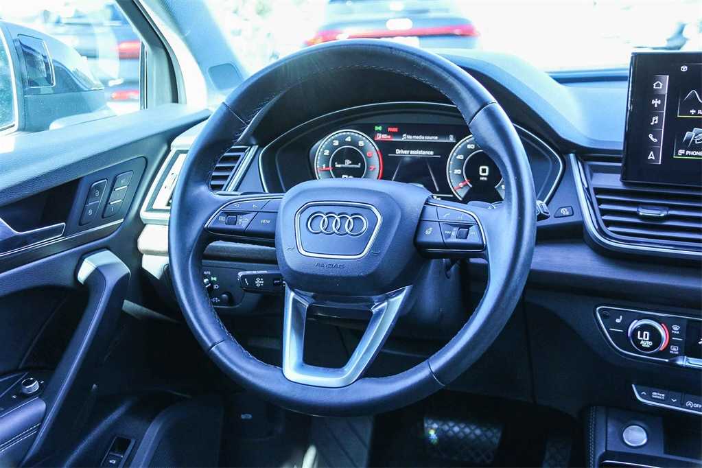 Thumbnail: 2023 Audi Q5 - 16