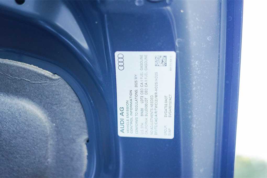 Thumbnail: 2025 Audi Q3 - 28