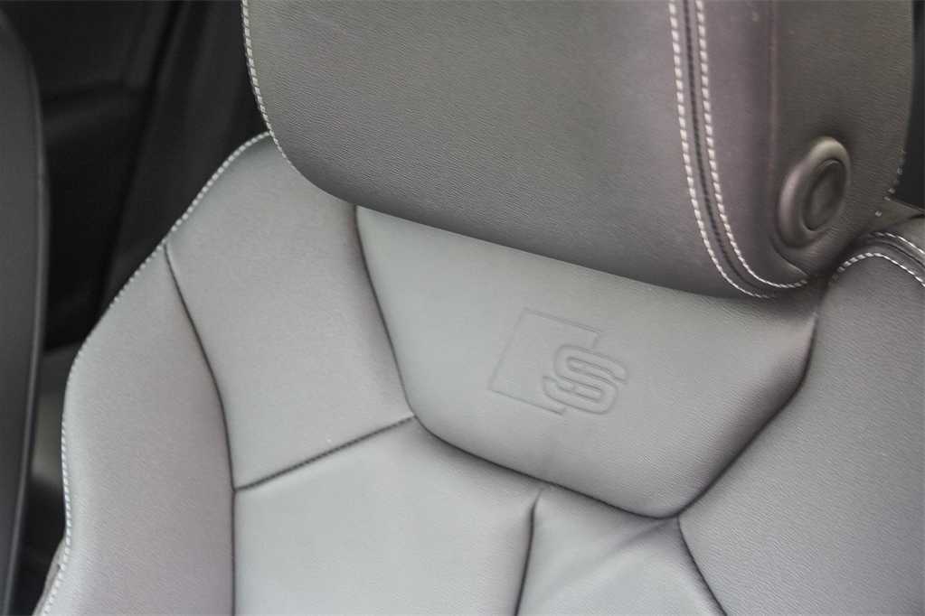 Thumbnail: 2023 Audi Q3 - 25