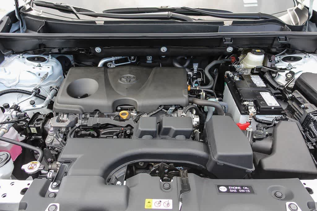 Thumbnail: 2024 Toyota RAV4 - 27