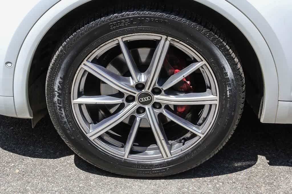 Thumbnail: 2023 Audi SQ5 - 9