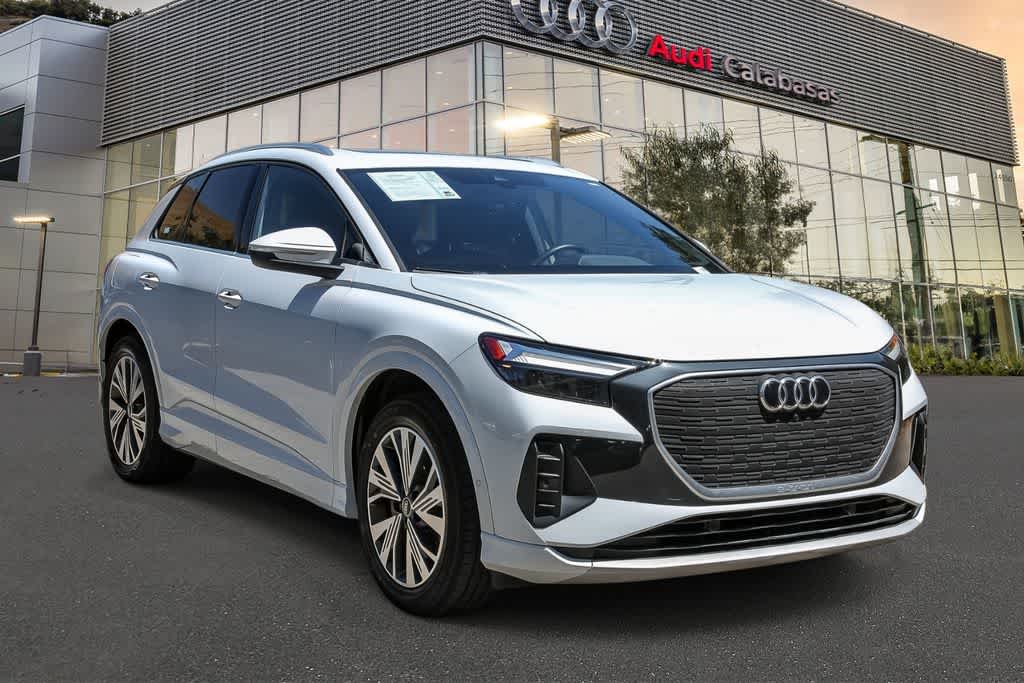 Thumbnail: 2023 Audi Q4 e-tron - 5