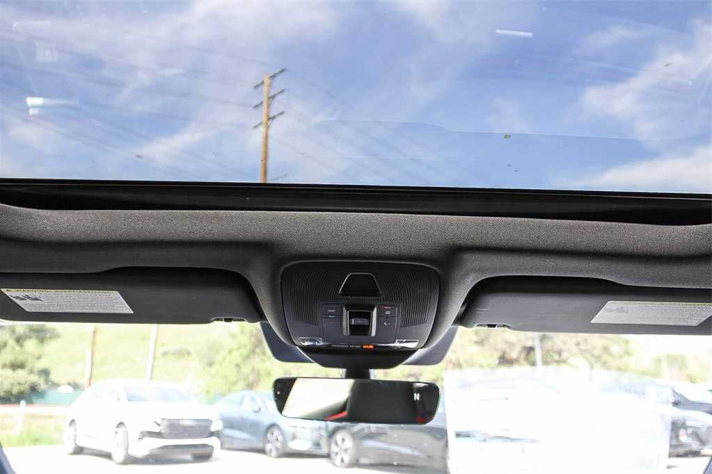 Thumbnail: 2026 Audi RS 3 - 12