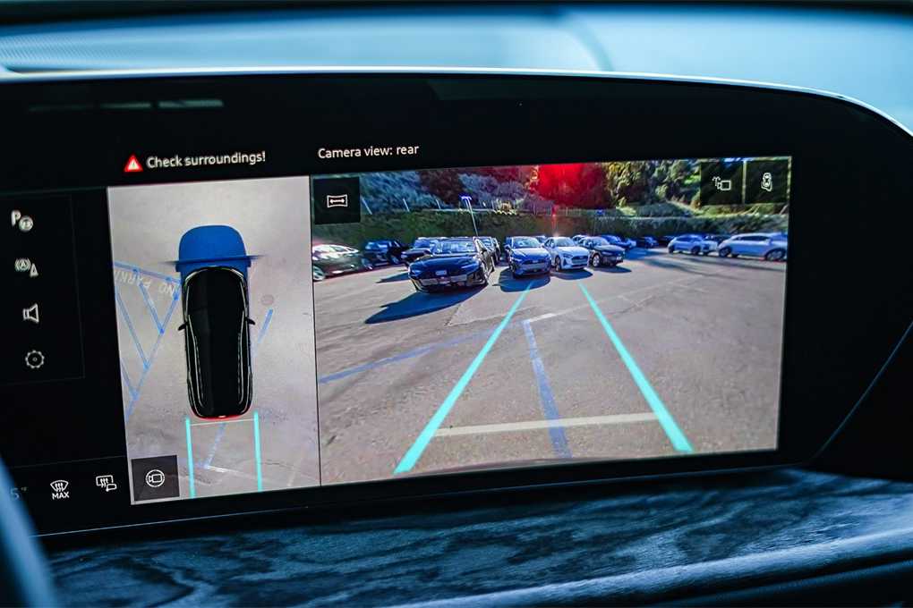 Thumbnail: 2025 Audi Q5 - 24