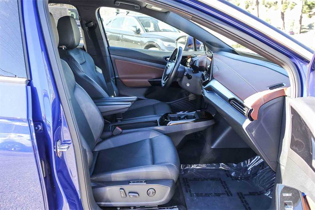 Thumbnail: 2021 Volkswagen ID.4 - 18