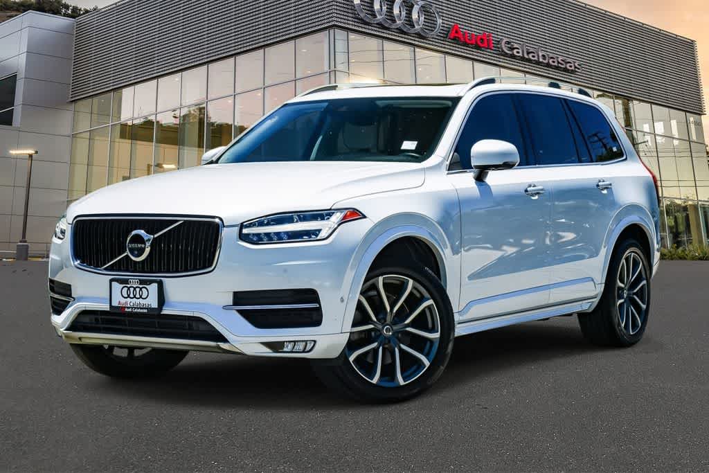 2018 Volvo XC90 T6 Momentum -
                  Calabasas, CA