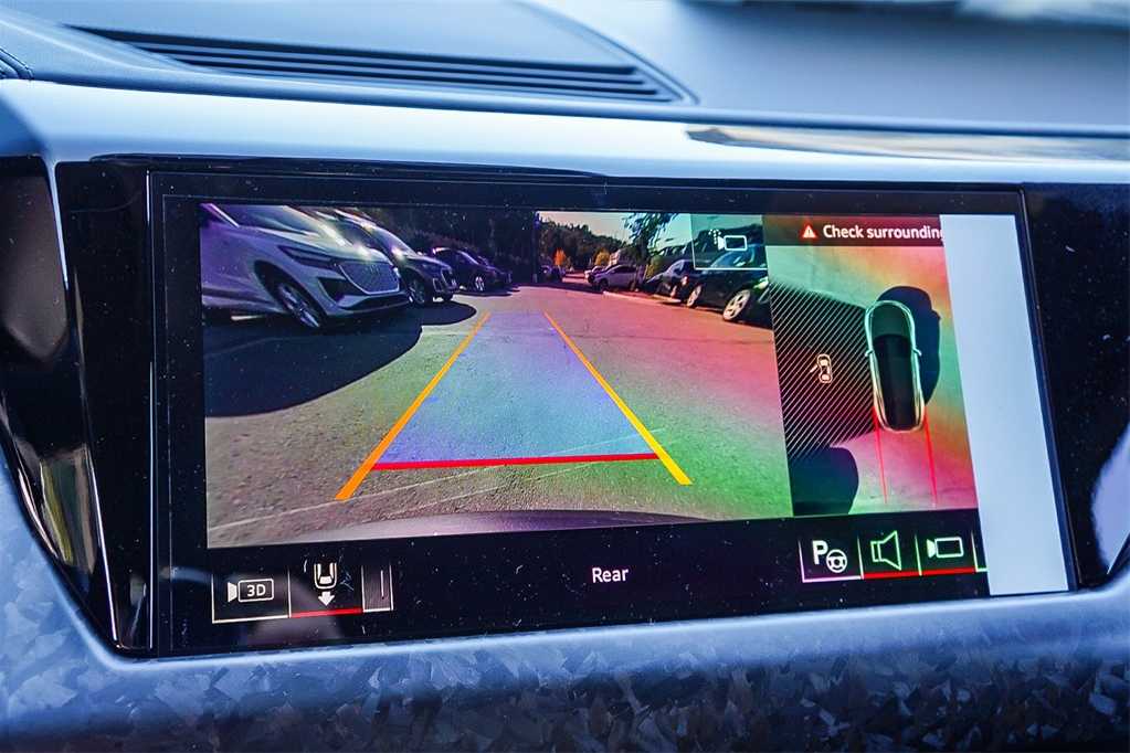 Thumbnail: 2026 Audi RS e-tron GT - 26