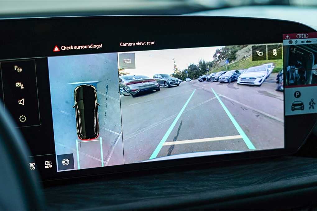 Thumbnail: 2025 Audi Q5 - 24