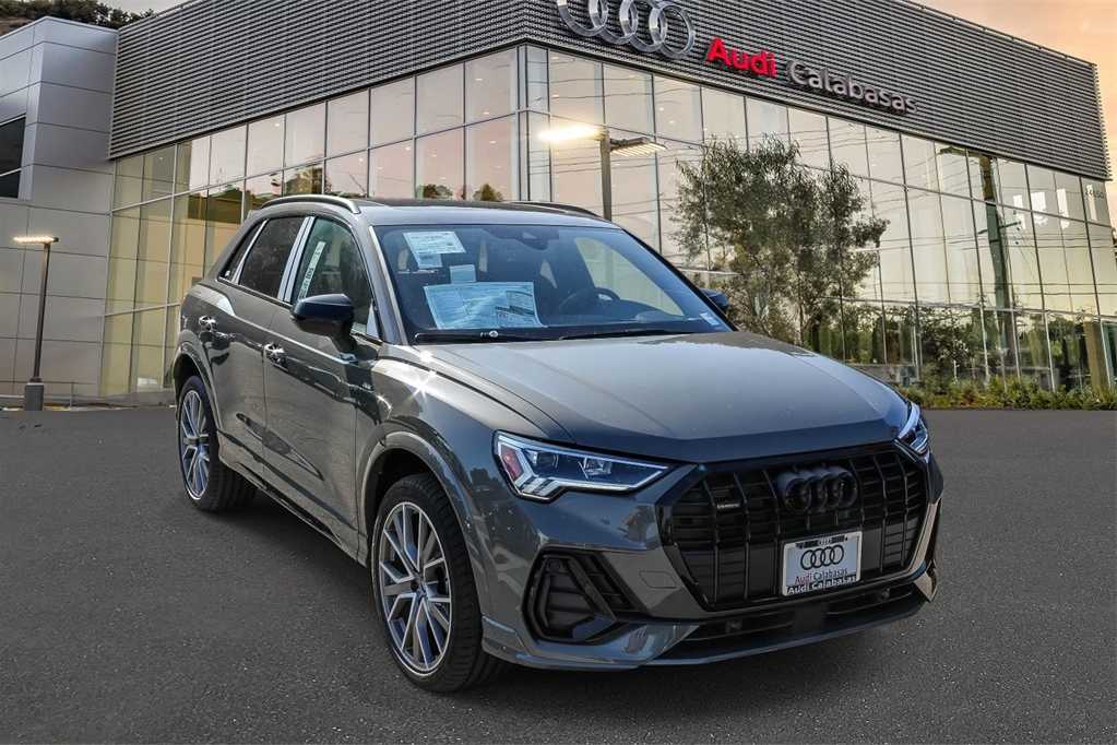 Thumbnail: 2025 Audi Q3 - 5