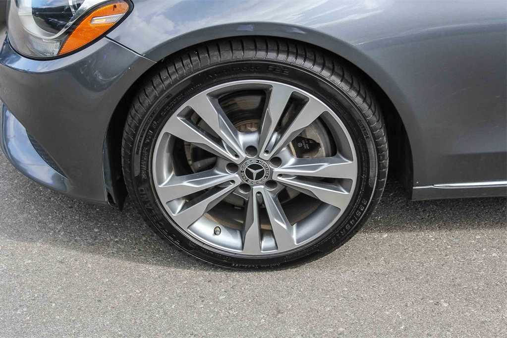 Thumbnail: 2017 Mercedes-Benz C-Class - 9