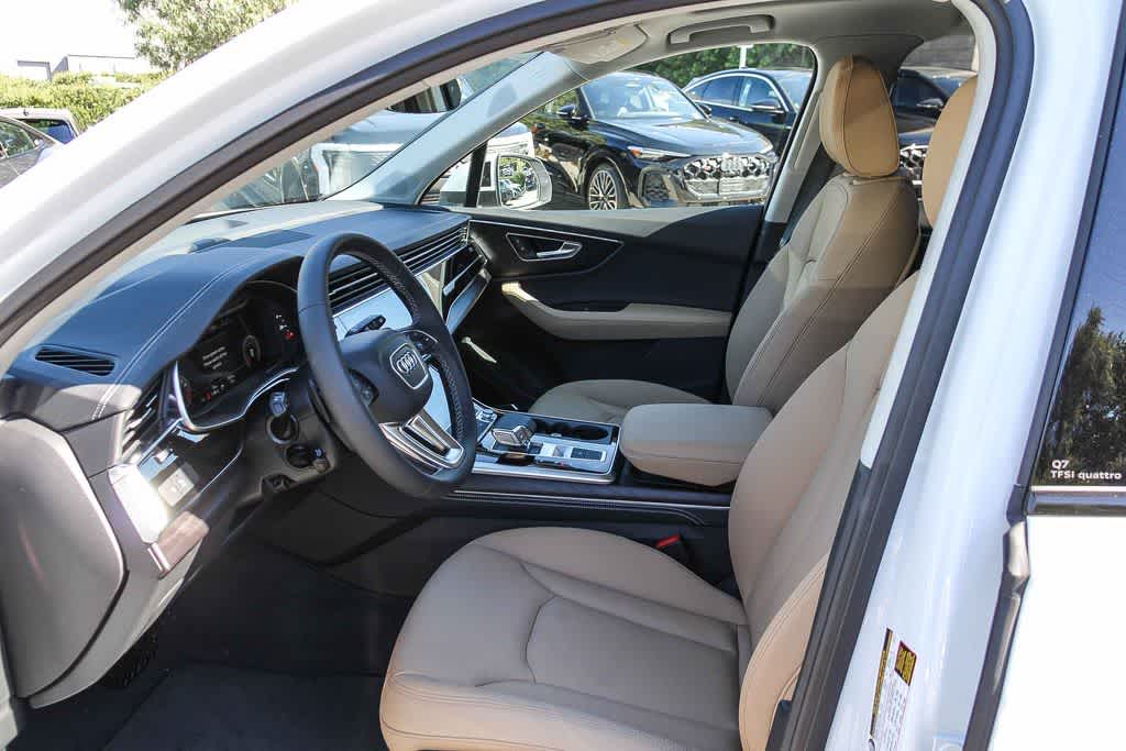 Thumbnail: 2026 Audi Q7 - 19