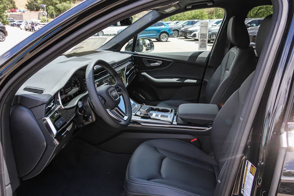 Thumbnail: 2026 Audi Q7 - 19