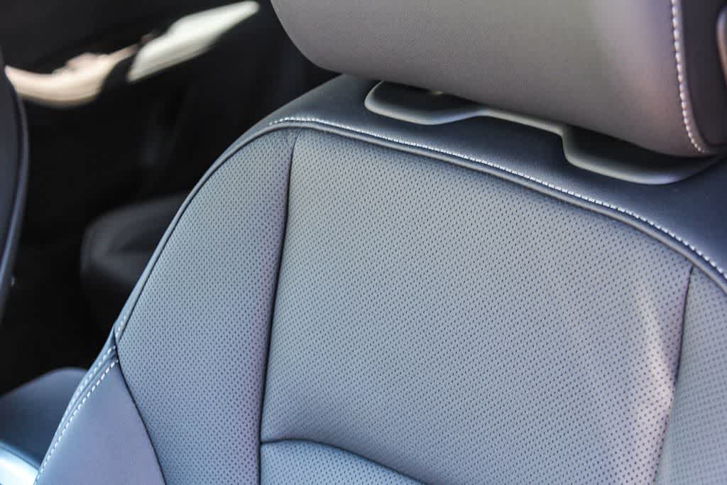 Thumbnail: 2026 Audi Q8 - 25