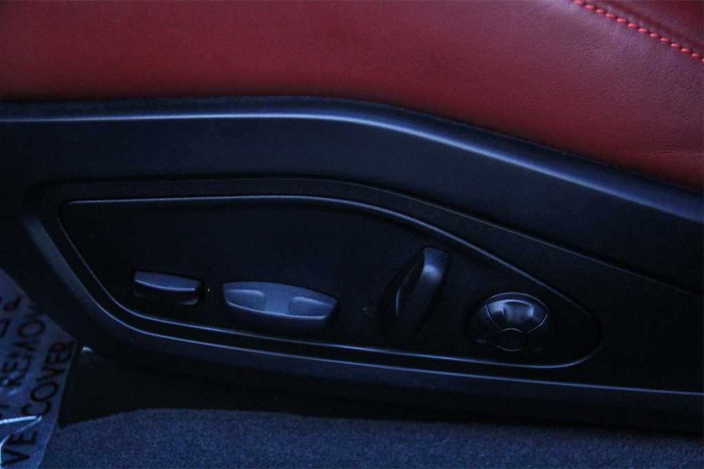 Thumbnail: 2024 Audi RS e-tron GT - 21