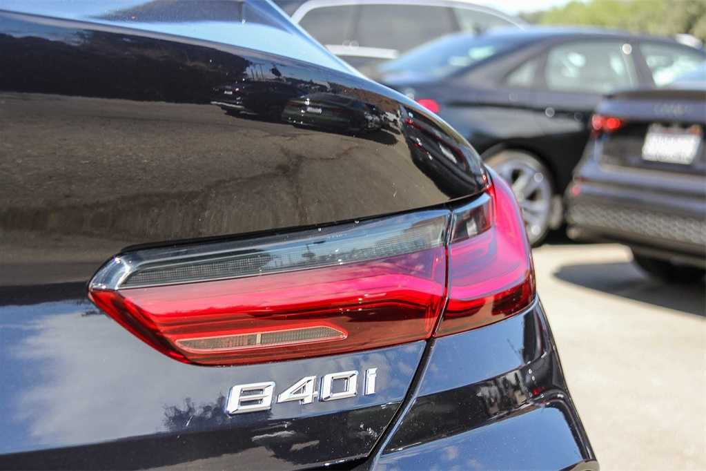 Thumbnail: 2023 BMW 8 Series - 11